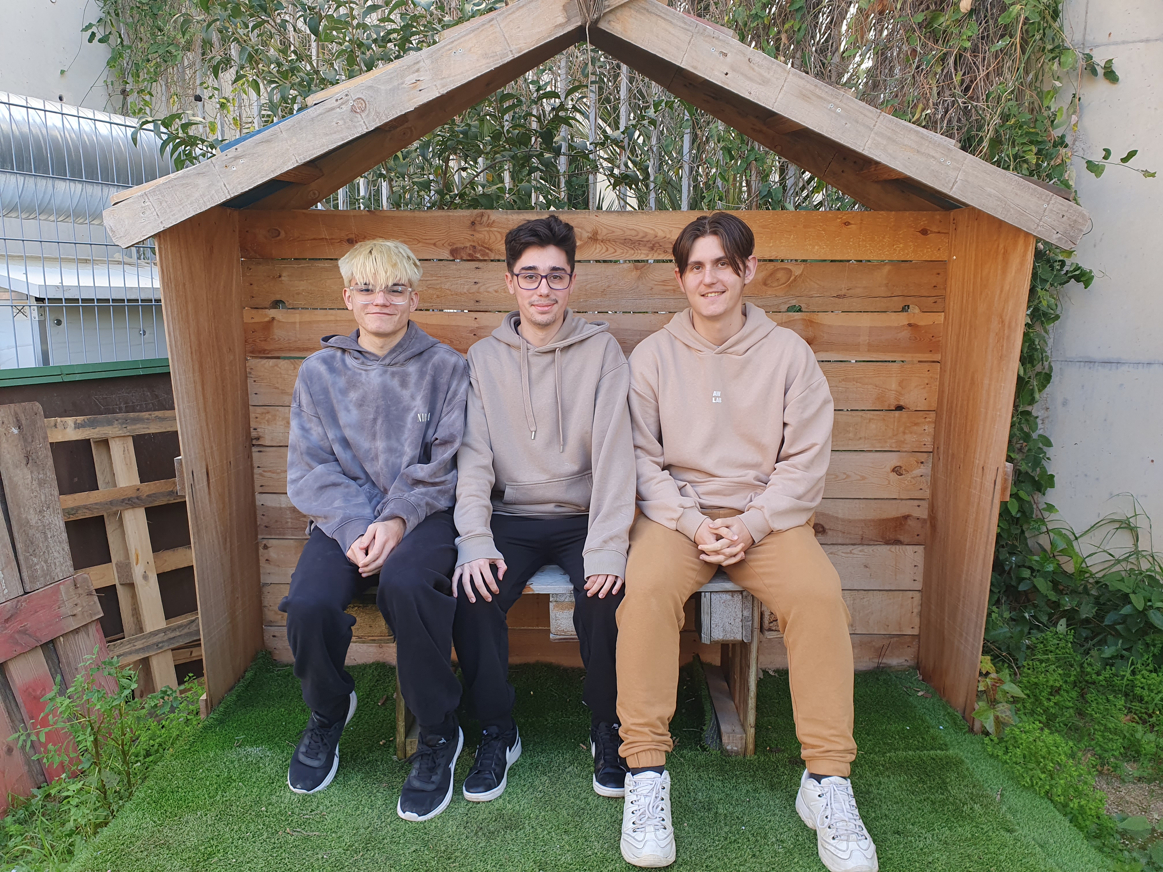 Picture of team Los _whiles